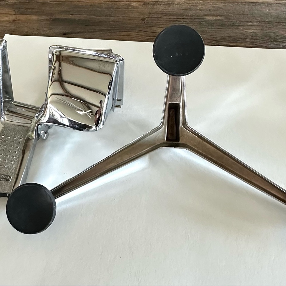 Vintage SaladMaster Food Processor With Five Cones. Made in Dallas, Great Cond. - Picture 5 of 7